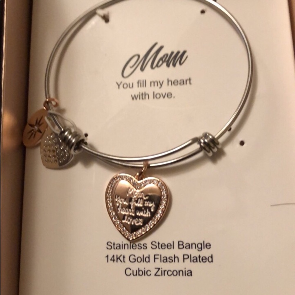 Meet your Posher, Val